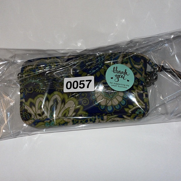Vera Bradley Wristlet Wallet green, white & blue floral - Picture 11 of 11